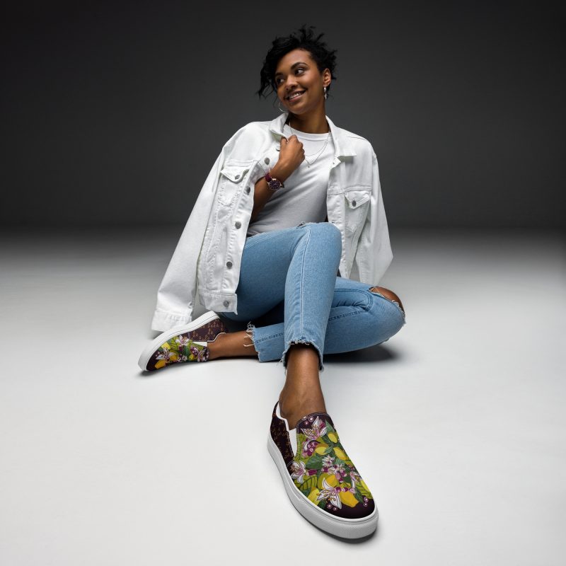 womens-slip-on-canvas-shoes-white-front-68d01ae8ac410 womens-slip-on-canvas-shoes-white-front-68d01ae8ac410